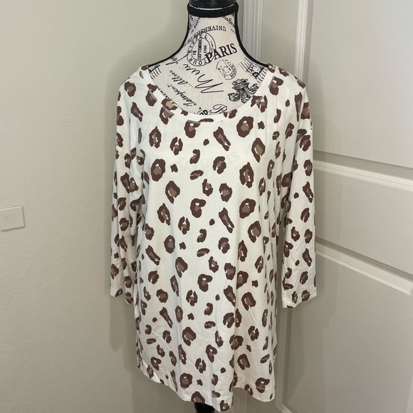 Wonderly Studio Tops - Wonderly Studio Top Size Medium